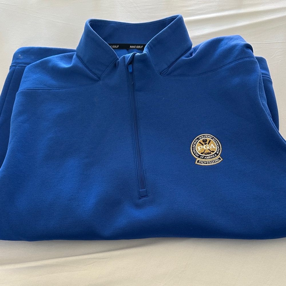 Nike Men’s Royal Blue Quarter-Zip Golf Pullover with PGA Crest